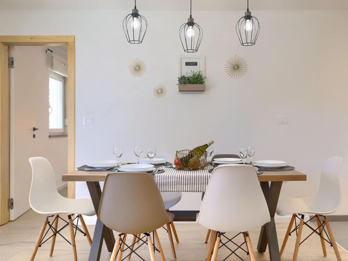 Holiday Home Laura By Interhome Pula Exterior foto